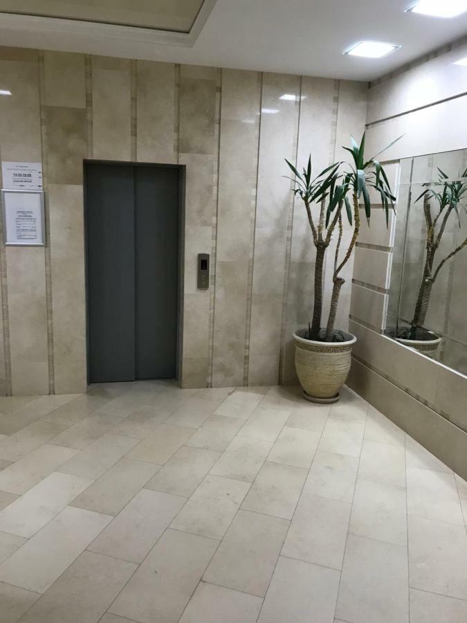 Gagarin Studio Apartment Odesa Exterior foto