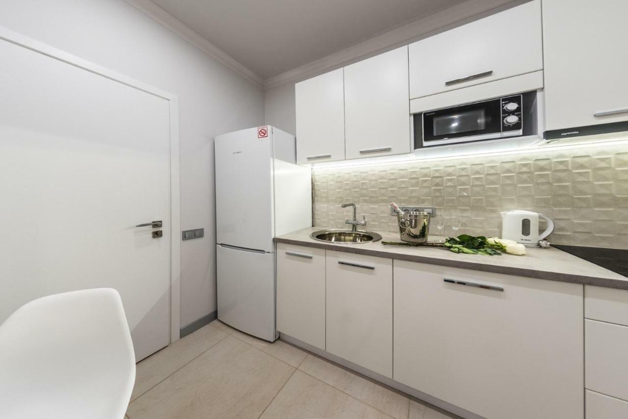 Gagarin Studio Apartment Odesa Exterior foto
