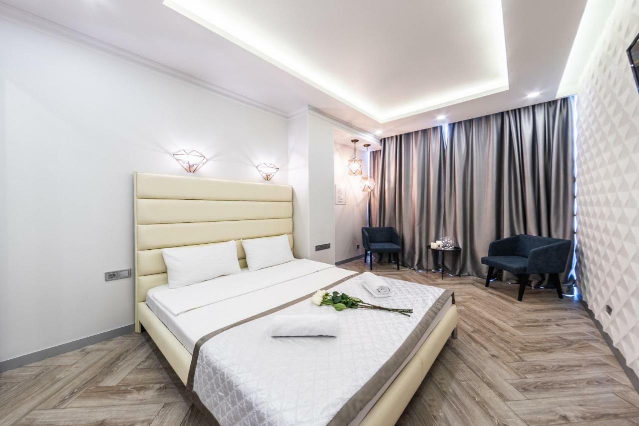 Gagarin Studio Apartment Odesa Exterior foto