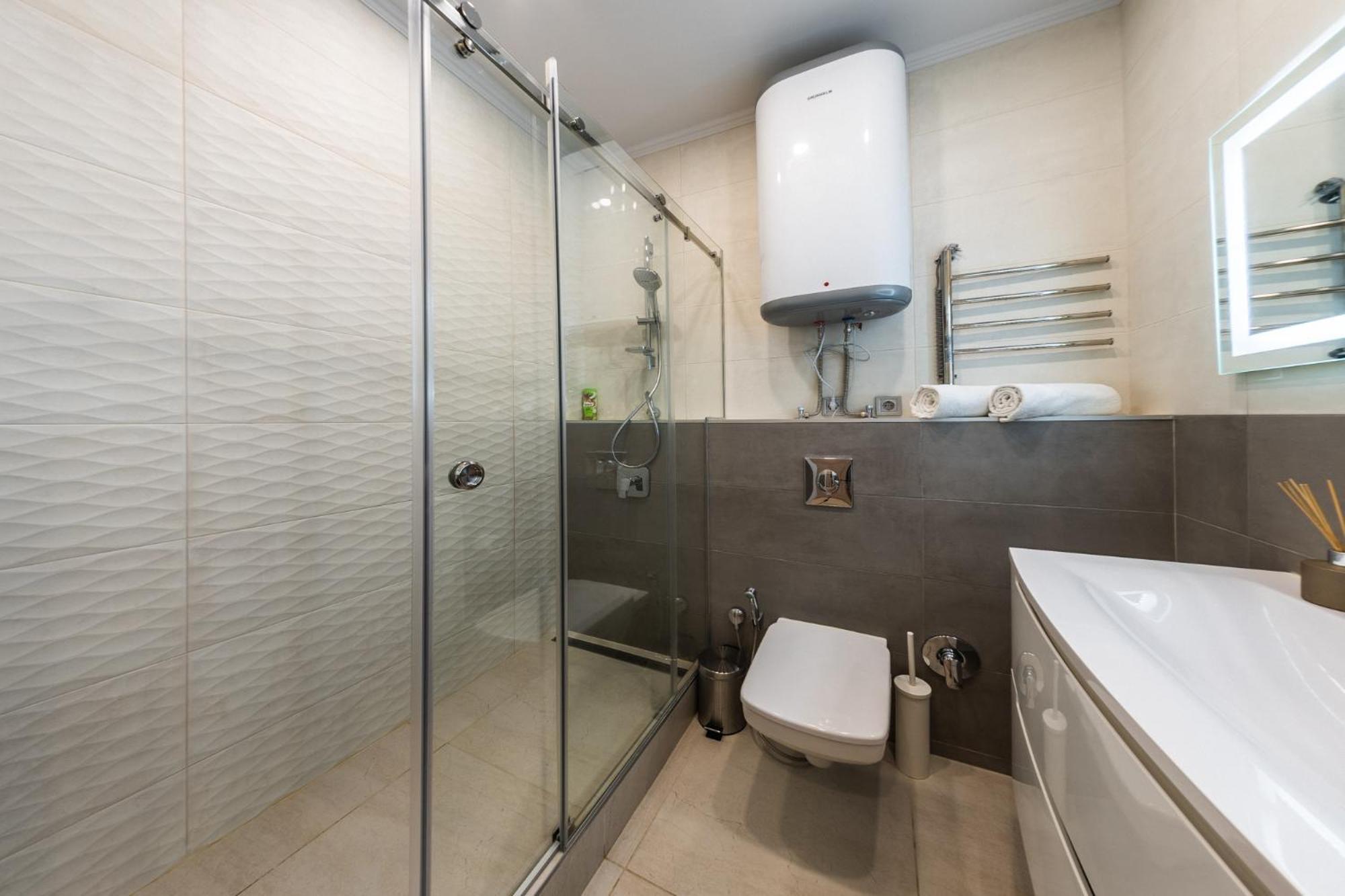 Gagarin Studio Apartment Odesa Exterior foto